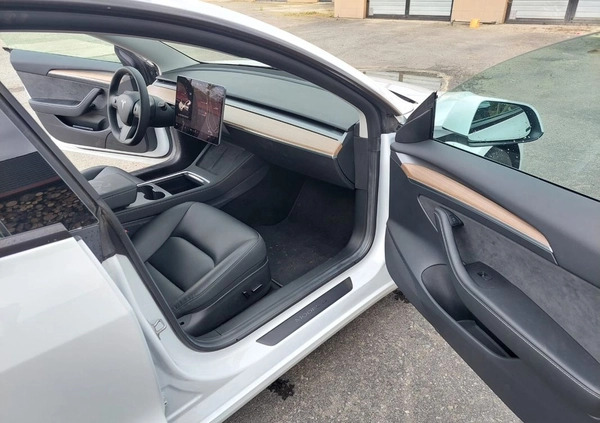 Tesla Model 3 cena 79900 przebieg: 35000, rok produkcji 2022 z Kłodzko małe 436